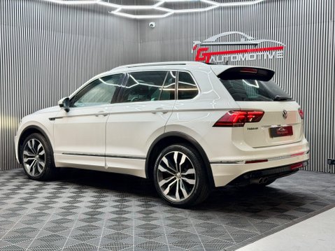Volkswagen Tiguan 2.0 TDI BlueMotion Tech R-Line Euro 6 (s/s) 5dr 14