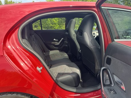 Mercedes-Benz A Class A180 MHEV AMG Line Premium Plus Petrol Auto PAN ROOF/360 CAM/MEMORY SEATS 25