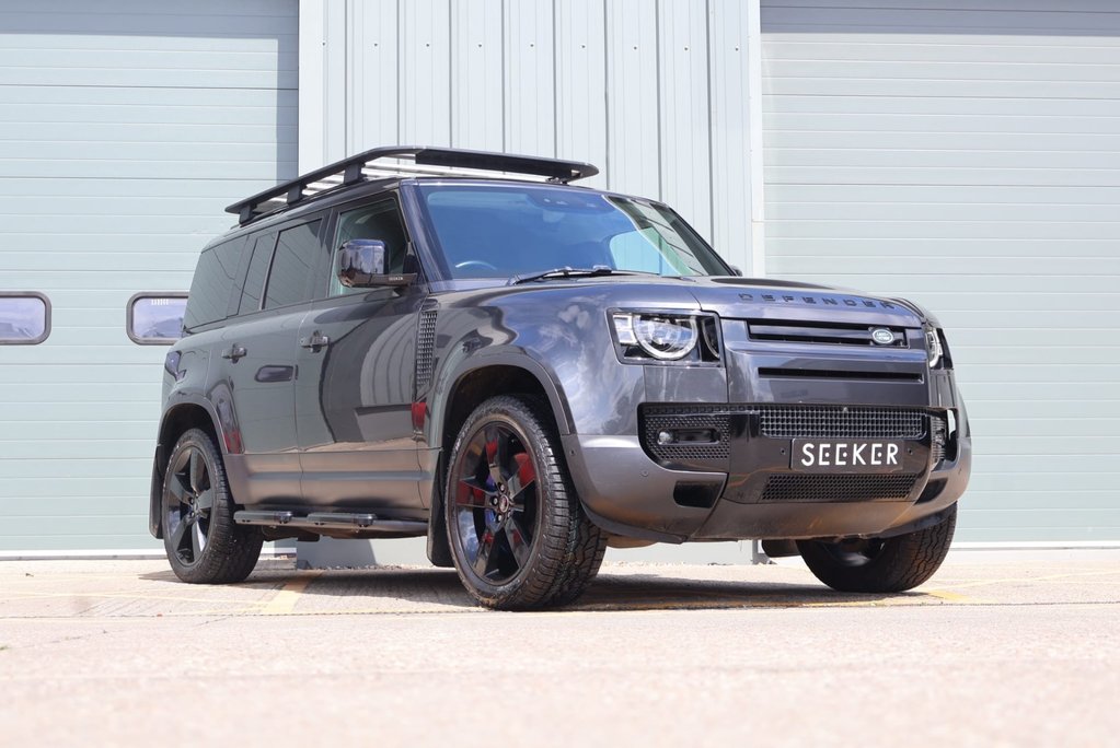 Land Rover Defender 110 2023 HARD TOP  D250 HSE MHEV STYLED BY SEEKER 3 SEATER Huge spec  3