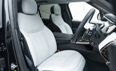Land Rover Range Rover Sport P400 AUTOBIOGRAPHY 17