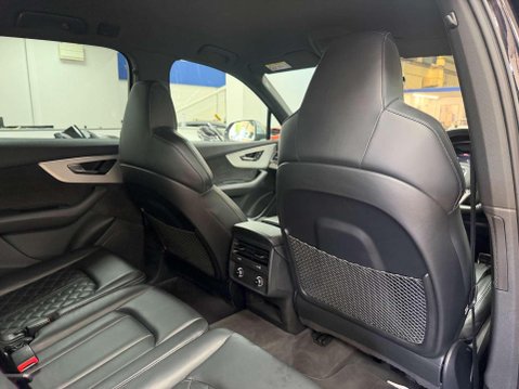 Audi SQ7 4.0 TDI V8 SUV 5dr Diesel Tiptronic quattro Euro 6 (s/s) (435 ps) 50