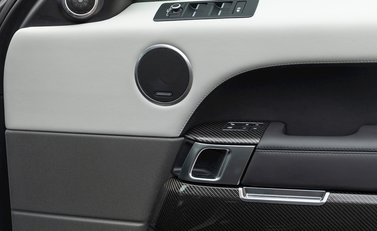 Land Rover Range Rover Sport 5.0 SVR 22