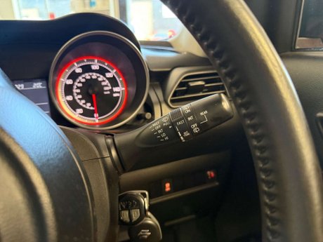 Suzuki Swift 1.0 Boosterjet SZ-T Euro 6 5dr 31