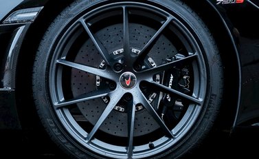 McLaren 720S 12