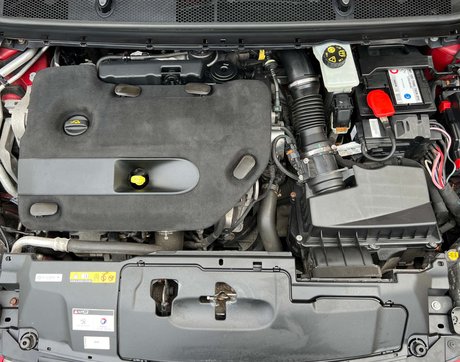 Peugeot 308 2.0 308 GT Line SW HDi Blue S/S 5dr 9