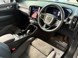 Volvo XC40 2.0 B4 MHEV Plus Dark DCT Auto Euro 6 (s/s) 5dr 18