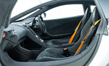 McLaren 675LT 14