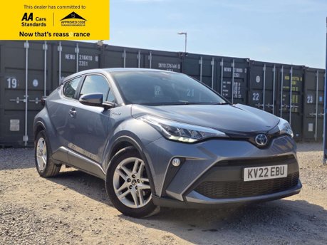 2022 Toyota C-HR — photo 1 of 5