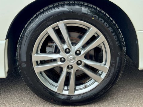 Nissan Elgrand Highway Star 79
