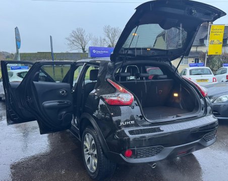 Nissan Juke 1.6 Tekna XTRON Euro 6 5dr 33