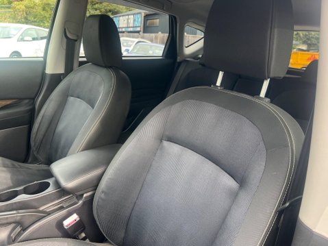 Nissan Qashqai 1.6 n-tec 2WD Euro 4 5dr 23