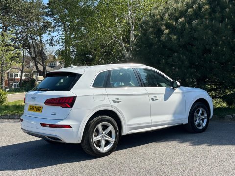 Audi Q5 2.0 TDI Sport S Tronic quattro Euro 6 (s/s) 5dr 31