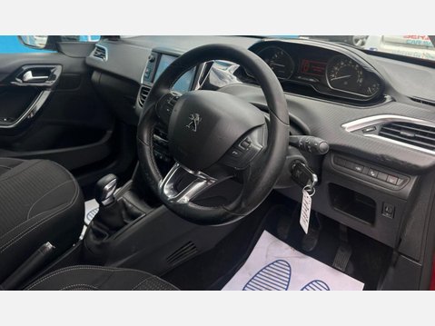 Peugeot 208 1.2 PureTech Tech Edition Hatchback 5dr Petrol Manual Euro 6 (s/s) (82 ps) 7