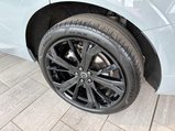 Volvo XC60 2.0 B5 MHEV Plus Black Edition Auto AWD Euro 6 (s/s) 5dr 8