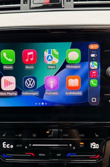 Volkswagen Passat GTE DSG - VAT Q - 1 OWNER - PLUG IN HYBRID - 3 IN STOCK 