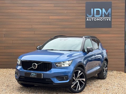 Volvo XC40 2.0 XC40 R-Design Pro T4 Auto 5dr 9