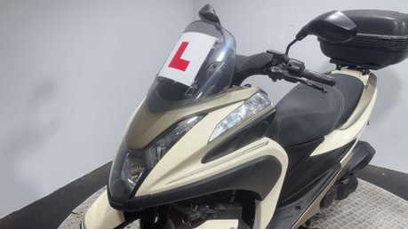 Yamaha Tricity 125 2015 3 WHEELER TRIKE 125CC PROJECT BIKE SPARES OR REPAIR LEARNER 26