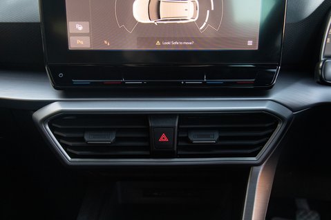 SEAT Leon TSI EVO FR SPORT 38