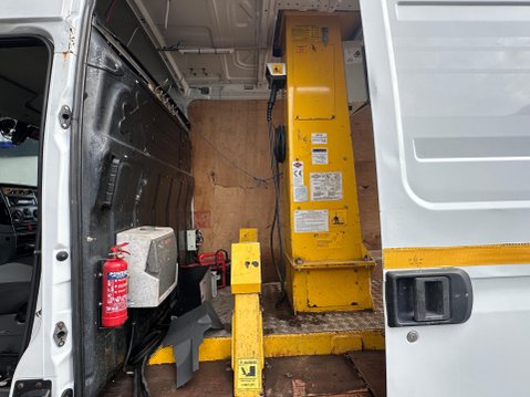 Iveco Daily 50C17V Cherry picker Versalift ET38 Access Platform - 14.2 Metre 15