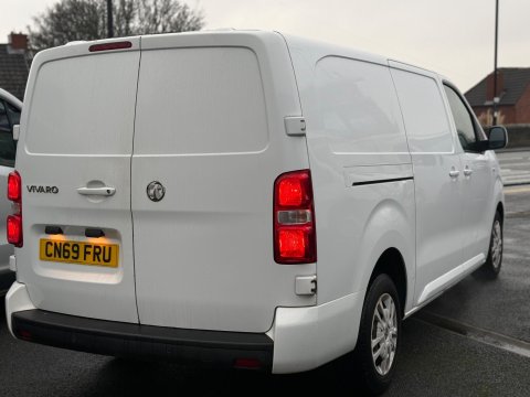 Vauxhall Vivaro 1.5 Turbo D 2900 Sportive L2 H1 Euro 6 (s/s) 5dr 6