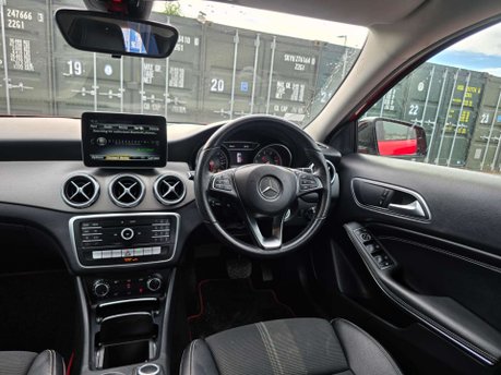 Mercedes-Benz GLA 1.6 GLA180 GPF Urban Edition SUV 5dr Petrol 7G-DCT Euro 6 (s/s) (122 ps) 49