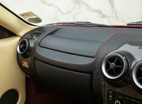 Ferrari F430 Coupe Manual 20