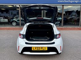 Toyota Corolla 1.8 Corolla Icon HEV CVT 5dr 63