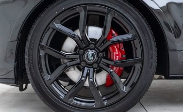 Land Rover Range Rover Sport 5.0 SVR Carbon Edition 25