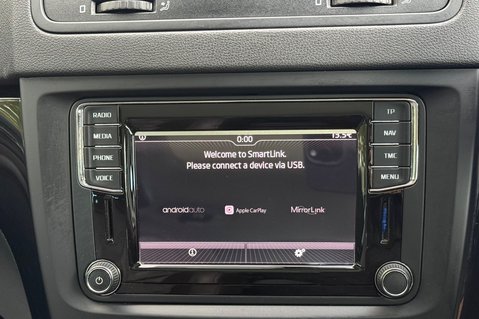 Skoda Yeti Outdoor LAURIN AND KLEMENT TDI DSG - RARE CAR - PAN ROOF -APPLE CARPLAY -8 SERVICES 40