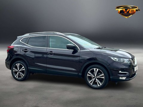 Nissan Qashqai 1.2 Qashqai N-Connecta DiG-T CVT 5dr - NATIONAL DELIVERY* 5