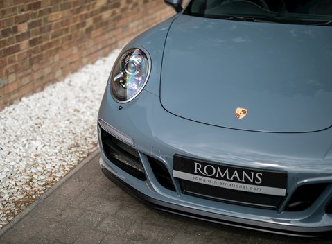 Porsche 911 (991.2) Carrera GTS 21