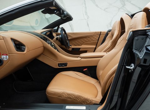 Aston Martin Vanquish ZAGATO SPEEDSTER 19