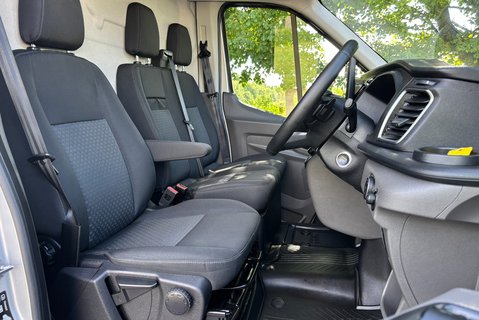 Ford Transit 350 L3 H3 Limited 130 ps Automatic Panel Van - 360 Cameras / Sat Nav 4