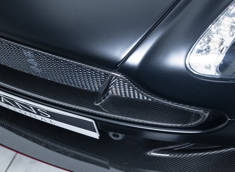Aston Martin V12 Vantage S 33