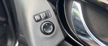 Nissan Qashqai N-CONNECTA DIG-T.. SUNROOF..SERVICES..1 PREVIOUS KEEPER... STUNNING EXAMPLE 1