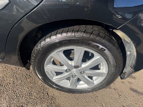 Toyota Yaris 1.33 Dual VVT-i TR Euro 5 5dr 14