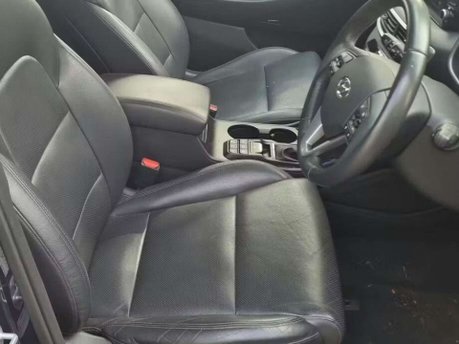 Hyundai TUCSON 1.6 CRDi MHEV Premium SE SUV 5dr Diesel Hybrid DCT Euro 6 (s/s) (136 ps) 5