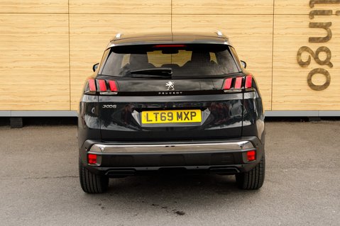 Peugeot 3008 PURETECH S/S ALLURE 6