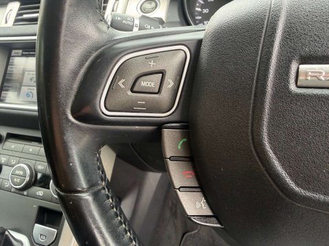 Land Rover Range Rover Evoque 2.2 Range Rover Evoque Pure Tech SD4 4WD 5dr 33