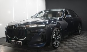 BMW I7 EDRIVE50 M SPORT Ultimate Pack Theatre Screen Bowers&Wilkins No Lux Tax VQ 8