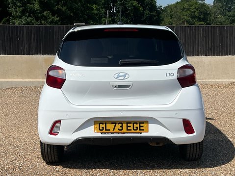 Hyundai i10 MPI PREMIUM 8