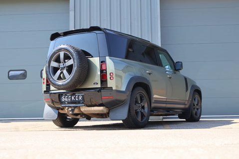 Land Rover Defender 110 D250 HARD TOP SE MHEV styled by Seeker BIG SPEC 4