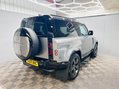 Land Rover Defender 3.0 D250 MHEV X-Dynamic HSE Auto 4WD Euro 6 (s/s) 3dr 30