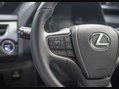 Lexus Ux 2.0 UX 250h 4x2 CVT 5dr PREMIUM SPORT EDITION 26