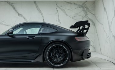 Mercedes-Benz Amg GT BLACK SERIES 45