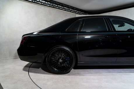 Rolls-Royce Ghost V12 BLACK BADGE. FULL PPF. HUD. STARLIGHT HEADLINER. H, C & M SEATS 9