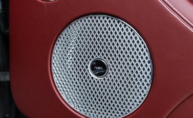 Bentley Bentayga Hybrid First Edition 29