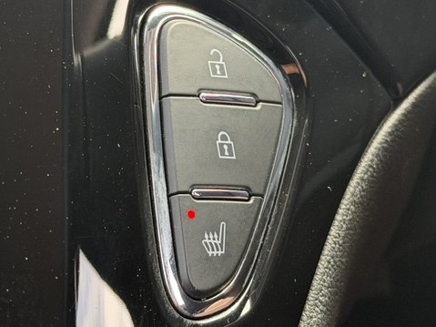 Vauxhall Corsa 1.4 Griffin 3dr 26
