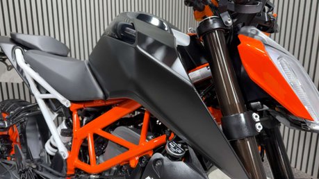 KTM 390 DUKE 2018 ONLY 11K GREAT LOOKING A2 READY ENDURO BIKE 390CC 24
