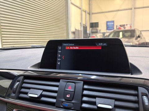 BMW 2 Series 3.0 M240i Euro 6 (s/s) 2dr 31